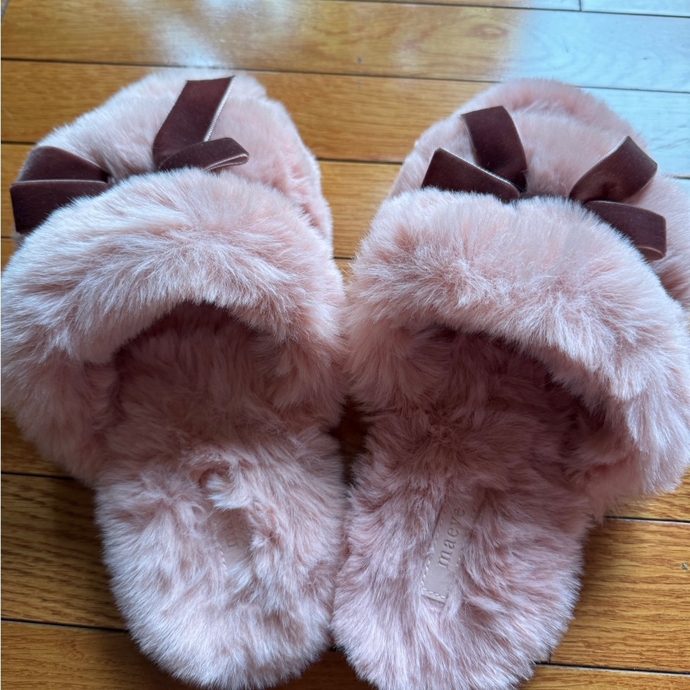 Anthropologie Pink Fuzzy Slippers with Brown Bow
